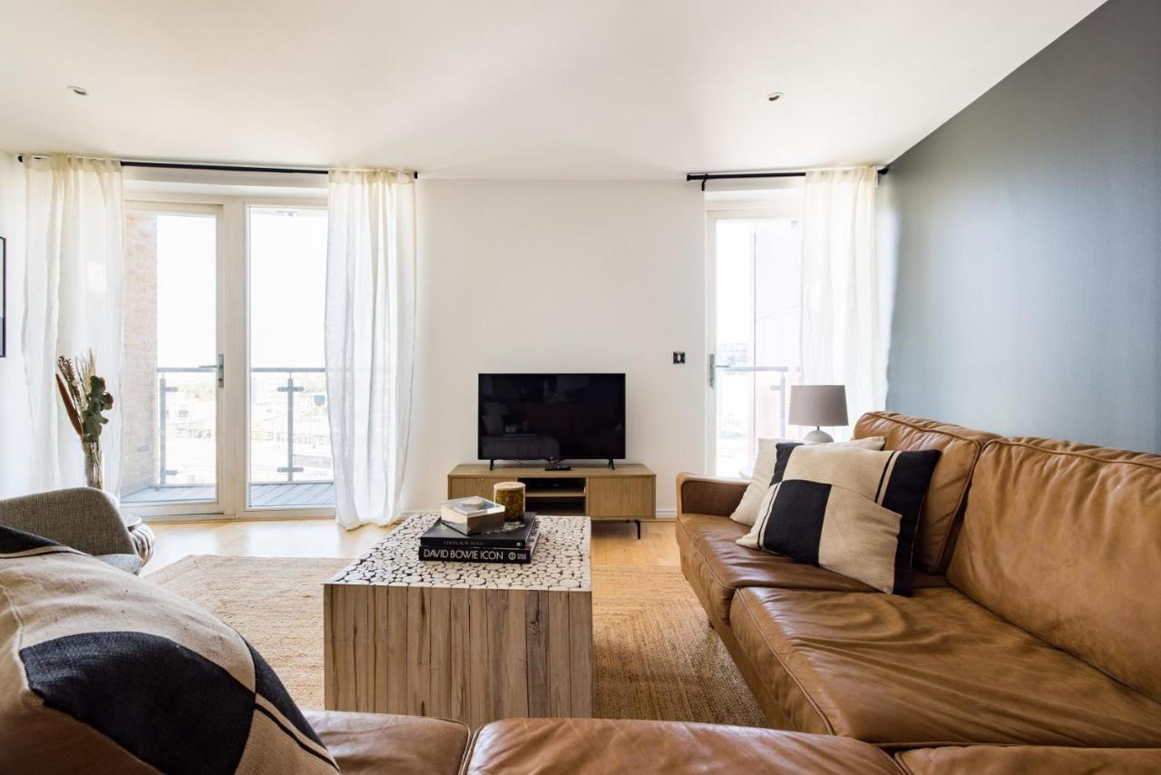 The Nine Elms Lane Arms - Stunning & Bright 2bdr Flat * Londra