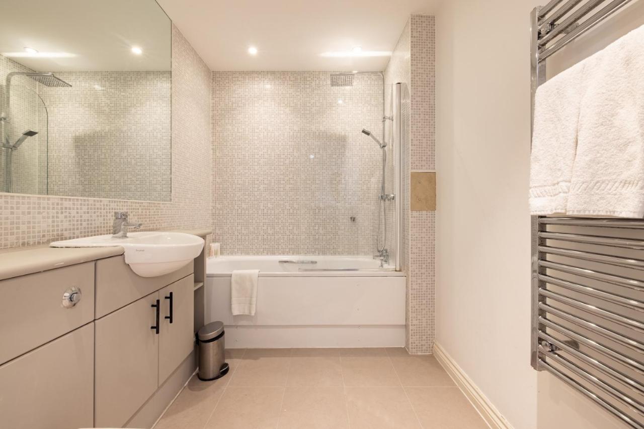The Nine Elms Lane Arms - Stunning & Bright 2bdr Flat * Londra