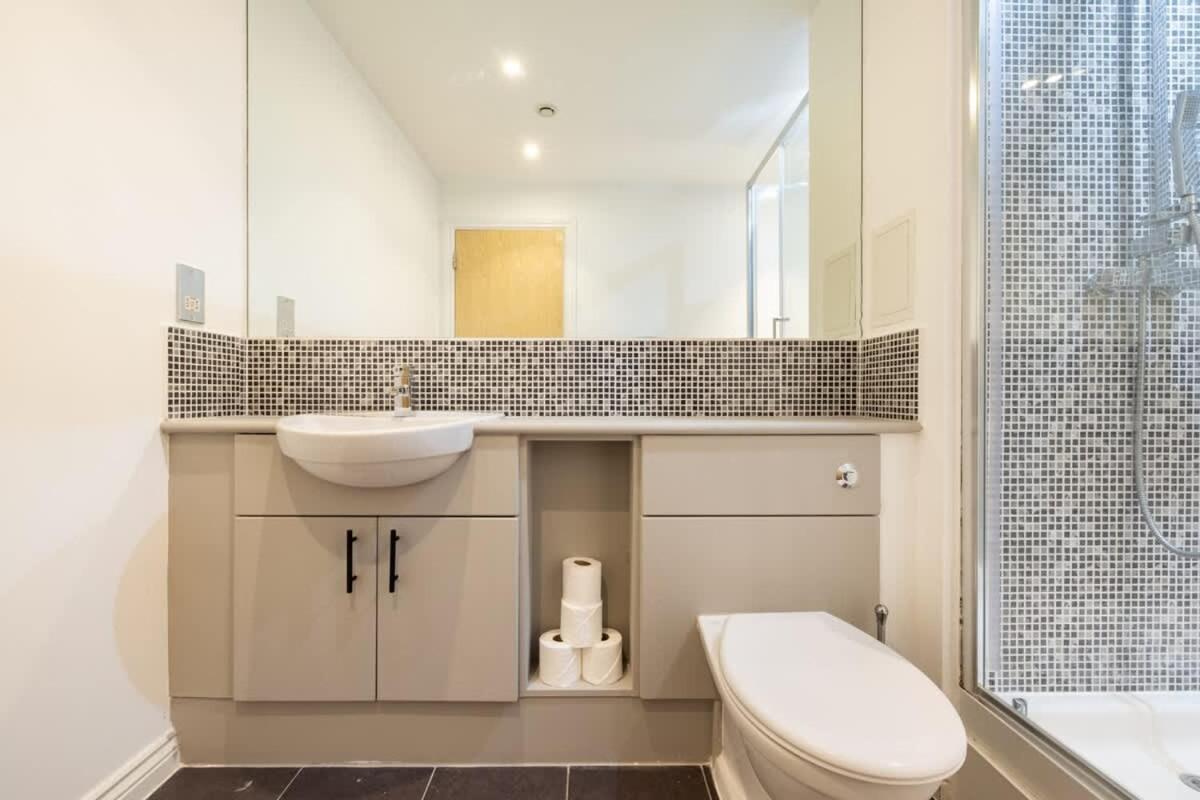 Apartamento The Nine Elms Lane Arms - Stunning & Bright 2bdr Flat Londres