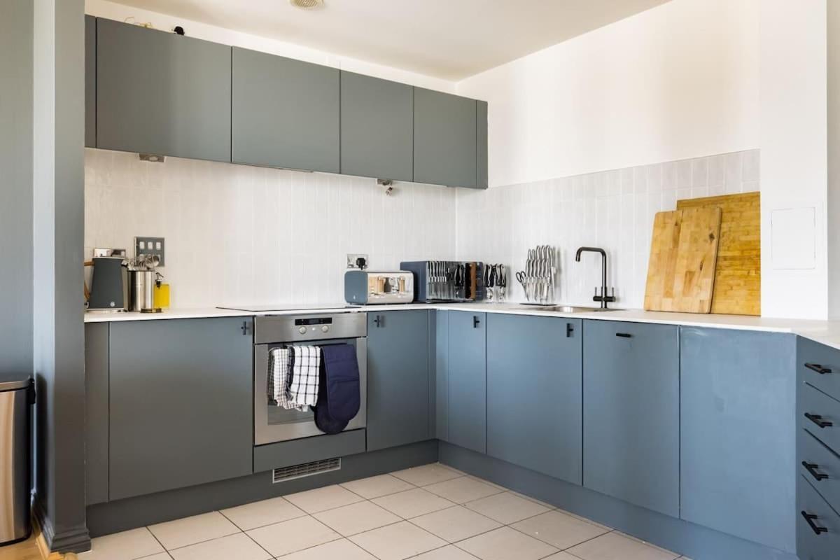 The Nine Elms Lane Arms - Stunning & Bright 2bdr Flat Apartamento